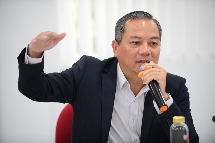 Ông Trần Đăng Toàn, tổng giám đốc Công ty Miền Đông - thành viên Kim Oanh Group, phát biểu tại tọa đàm - Ảnh: QUANG ĐỊNH